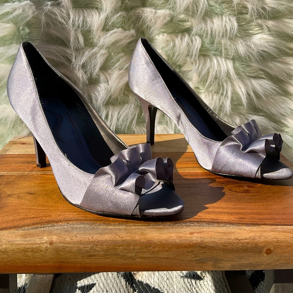 Nina- gray heel Sz. 8.5